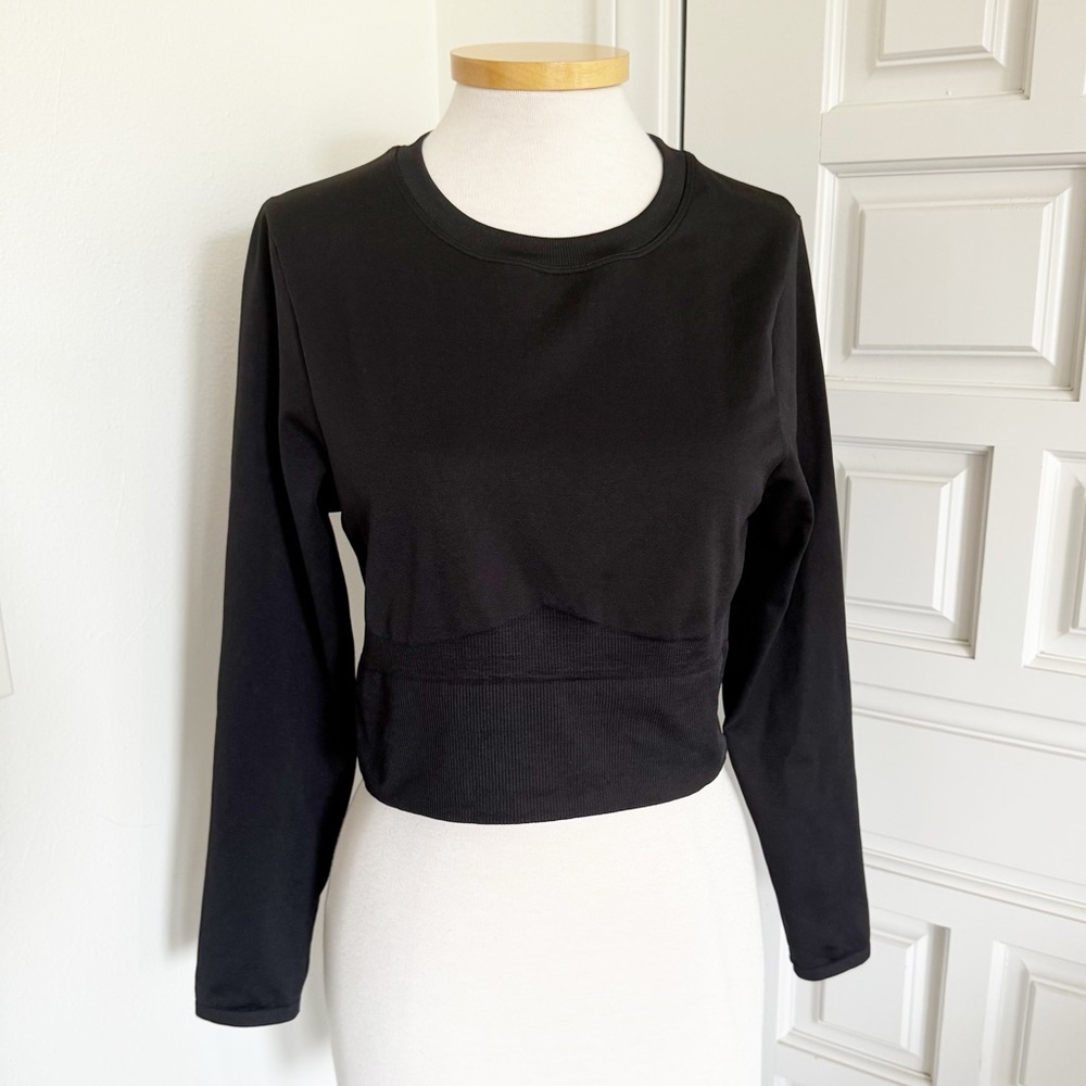 NWT Victoria’s Secret Pink Black Workout Crop Top Long Sleeve Size XL